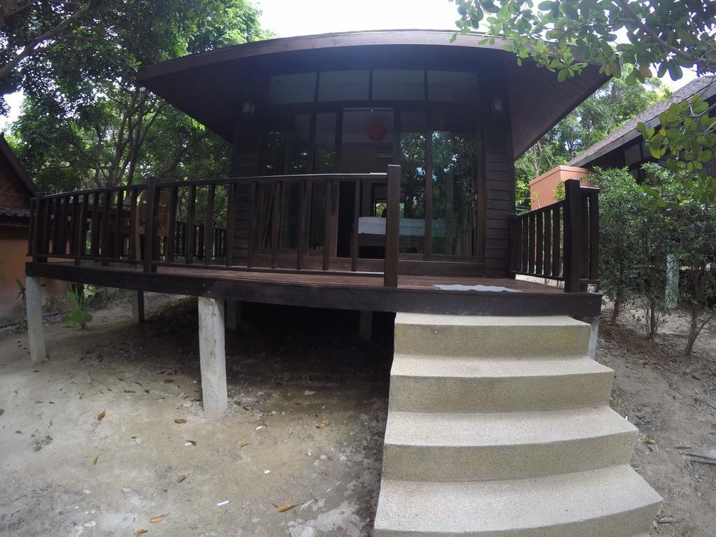 Lipe Sunset Beach Resort מראה חיצוני תמונה
